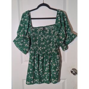 SHEIN Curve Green Floral Smocked Top Women’s 4XL Square Neck